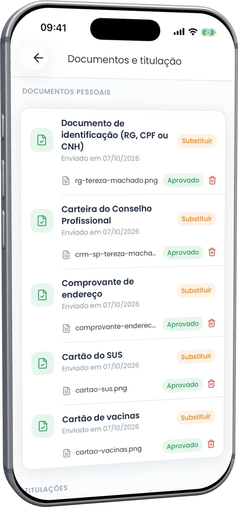 Time Link app Documents and credentials screen, with ID, medical license, proof of address, SUS card and vaccination card approved